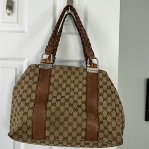 Gucci GG canvas medium bamboo bar tote